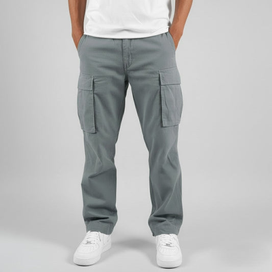 David | Men's relaxed fit cargo pants with side pockets